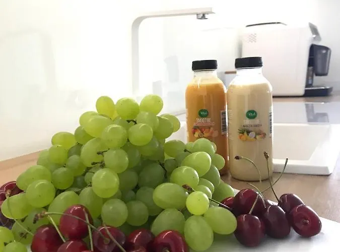 Bianco Nero Pod Jasna Gora, Bezplatny Parking, Teren Ogrodzony. Częstochowa