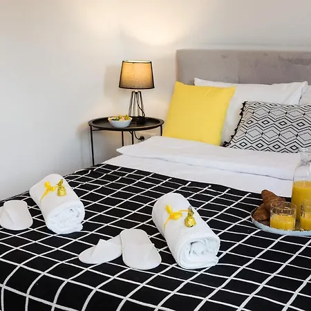 Apartament Bianco Nero Pod Jasną Górą, Bezpłatny Parking, Teren Ogrodzony. Częstochowa